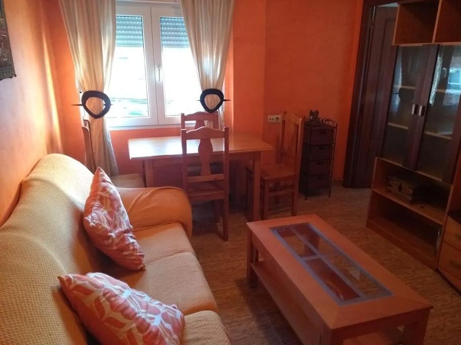 Apartamento Aviles, Centro Ciudad المظهر الخارجي الصورة