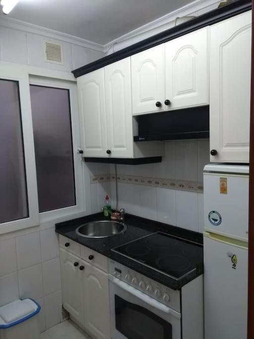Apartamento Aviles, Centro Ciudad المظهر الخارجي الصورة